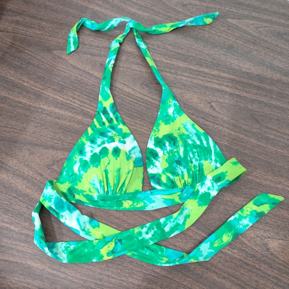 Victoria's Secret Bikini top size Small tie dye